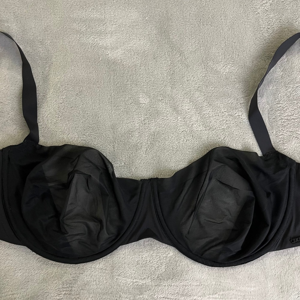 SKIMS 40DD No Show Molded Unlined Sheer Balconette Bra Onyx BR-UWR-2054 NEW